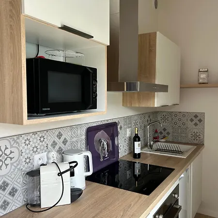 Lejlighed Vue Piscine Au Calme Pres Des Vignes *