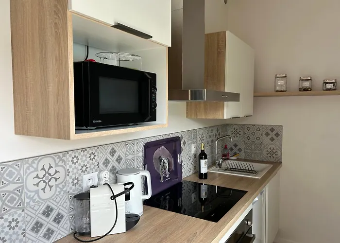 Lejlighed Vue Piscine Au Calme Pres Des Vignes *