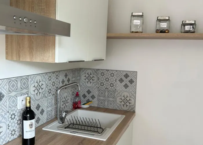 Lejlighed Vue Piscine Au Calme Pres Des Vignes