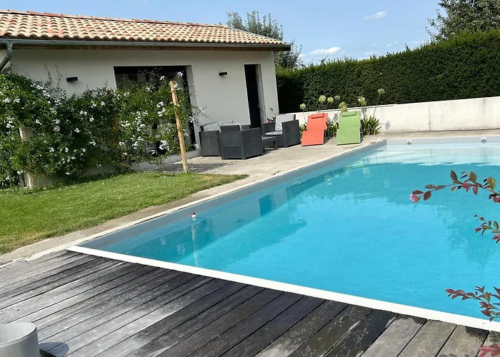 Vue Piscine Au Calme Pres Des Vignes Apartment Pessac